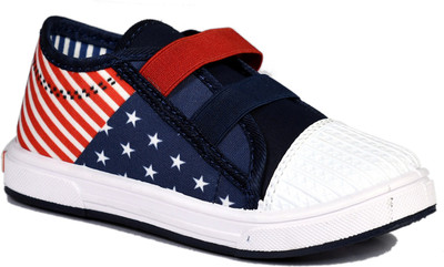 

Leon Boys & Girls Slip on Running Shoes(Blue