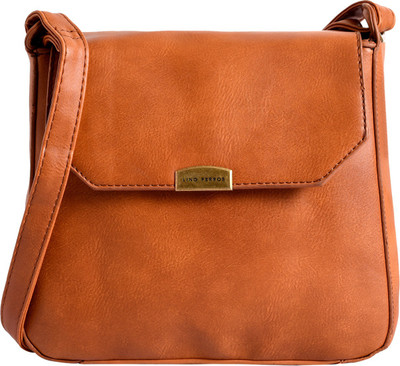 

Lino Perros Sling Bag(Tan)