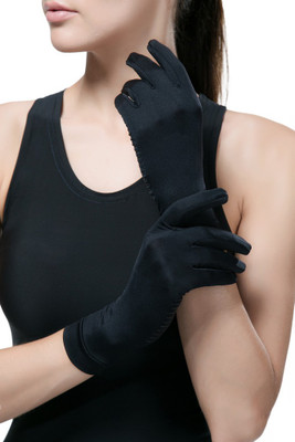 

Clarastar Full Finger Copper Gloves Wrist Brace for Arthritis Carpal Tunnel Computer Typing Gym & Fitness Gloves (, Black