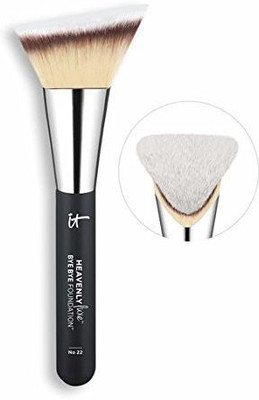 

It Cosmetics Bye Foundation Heavenly Luxe Brush No 22(Pack of 1)