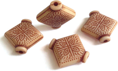 

Aumni Crafts Designer Jewellery Making Beads Acrylic 19mm Rhombus Brown (Pack of 20 pieces)