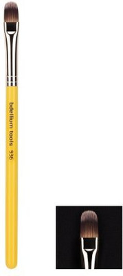 

Bdellium Tools Professional Makeup Brush Studio Line Concealer Application 936(Pack of 1)