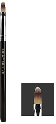 

Bdellium Tools Maestro Series Precision Concealer Brush Black(Pack of 1)