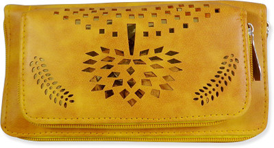 

RAINBOW Casual, Party, Formal Yellow Clutch