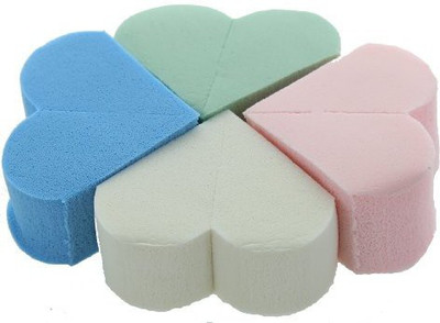 

Eta Cosmetics Face And Body Puff Sponge Wedges 4 Colors In Heart Shape Giovi