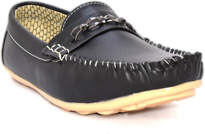 

Blue Pop Men And Young Boys Partywear Mojaris Synthetic Leather Loafer Shoes Black Color Loafers For Men(Black