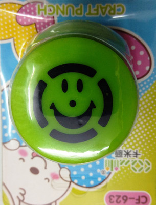 

MVT Craft Punch Smiley