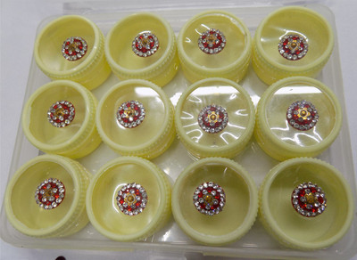 

Farheen FANCY BOX 1 FORHEAD Red Bindis(INDIAN FANCY DESIGNER BINDI)