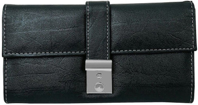 

KKG Casual Black Clutch