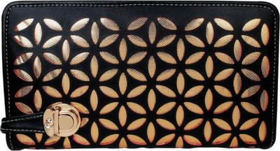

KKG Casual Black Clutch