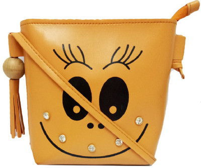 

LANDLOPER Women Casual Tan Fabric Sling Bag