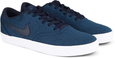 Nike SB CHECK SOLAR CNVS PRM Sneakers For Men(Blue)