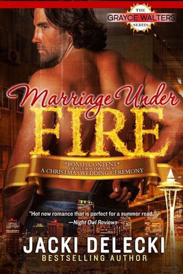 Marriage Under Fire(English, Paperback, Delecki Jacki)