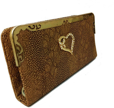 

landloper Party, Casual, Formal Beige Clutch