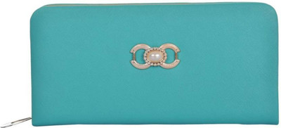 

KKG Casual Green Clutch