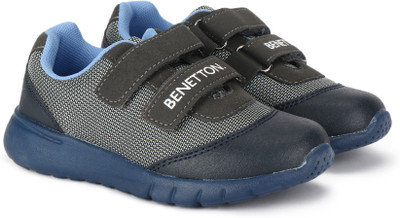 

United Colors of Benetton Boys & Girls Velcro Sneakers(Black, 901