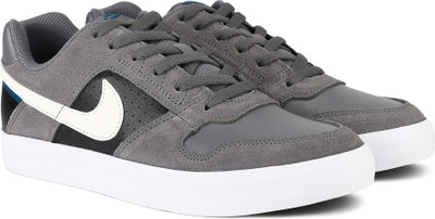 Nike SB DELTA FORCE VULC Sneakers For Men(Grey)