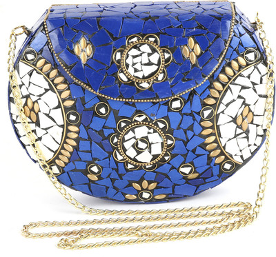

Voila Party Blue, White Clutch