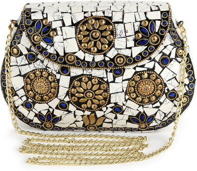 

Voila Party White, Gold Clutch, Gold;white