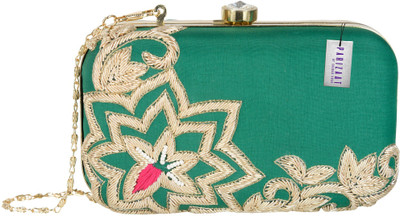 

Parizaat By Shadab Khan Party Green Clutch