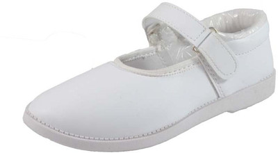 

TRUMP Girls Strap Derby Shoes(White