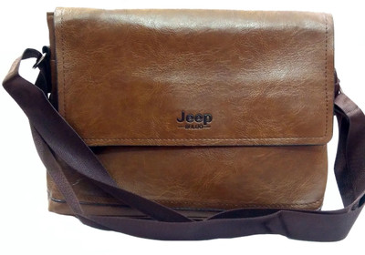 

Jeep Messenger Bag(Brown)