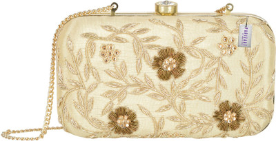 

Parizaat By Shadab Khan Party Gold Clutch