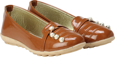 

calzino Girls Slip on Ballerinas(Brown