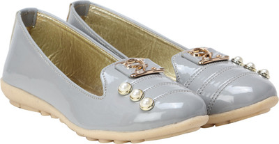 

calzino Girls Slip on Ballerinas(Grey