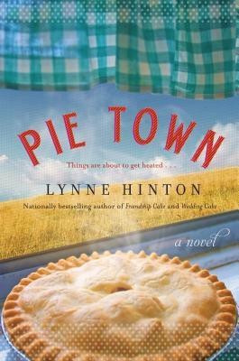 Pie Town(English, Paperback, Hinton Lynne)