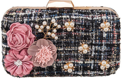 

Peaubella Party Black Clutch