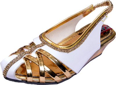 

Belly Ballot Girls Slip-on Mule(Slip ons)(Gold, 2018--0311_golden_29