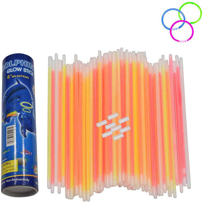 

AsianHobbyCrafts 100 Glow Sticks with 100 Connectors