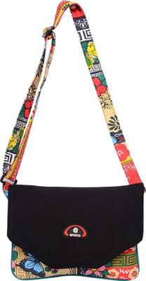 

Roshiaaz Women Casual Black Canvas Sling Bag