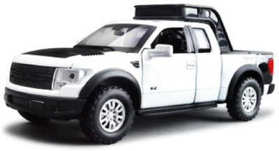 

Emob Die Cast Metal Body White Battery Operated Luxury Car Toy with Realistic Light and Sound(Multicolor)