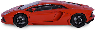 

Motormax 1:18 Lamborghini Aventador LP700-4 Diecast Car Mounted On A Plastic Stand & With The Name Lable(Multicolor)
