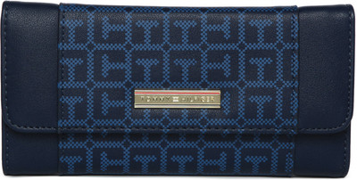 

Tommy Hilfiger Casual Blue Clutch