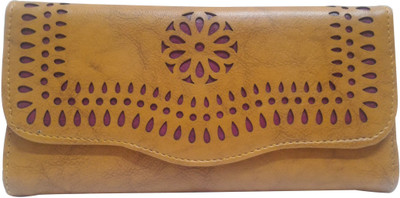 

Look-Kool Casual Brown Clutch