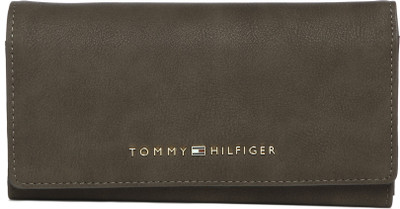 

Tommy Hilfiger Casual Brown Clutch