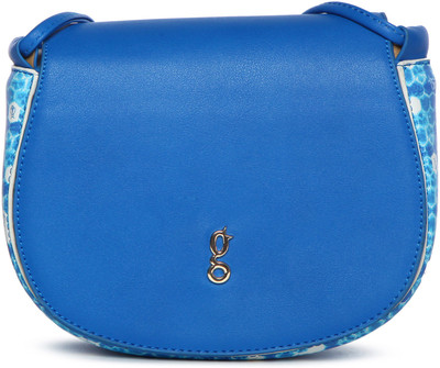 

Global Desi Sling Bag(Blue)