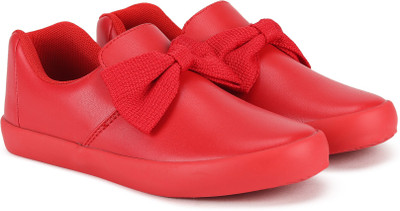 

United Colors of Benetton Girls Slip on Sneakers(Red, 902