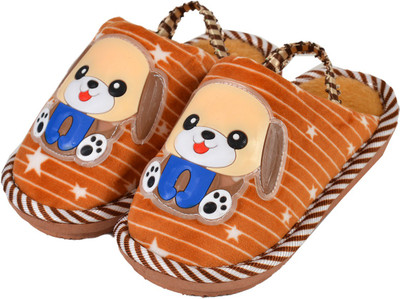 

Crux & Hunter Boys & Girls Slip On Slipper Flip Flop(Brown