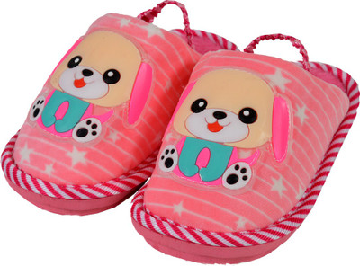 

Crux & Hunter Boys & Girls Slip On Slipper Flip Flop(Pink