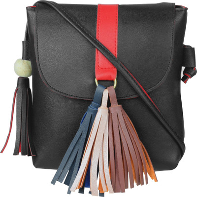 

Roshiaaz Girls Casual Black Canvas Sling Bag