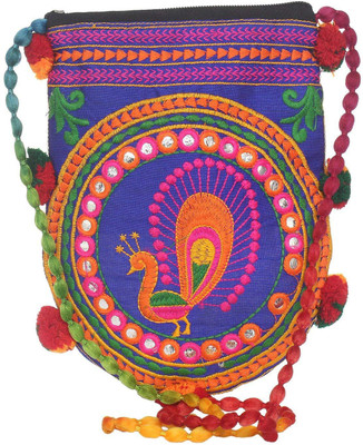 

Bagaholics Girls Casual Blue Silk, Cotton Sling Bag