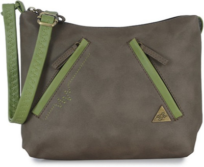

Baggit Women Casual Beige PU Sling Bag