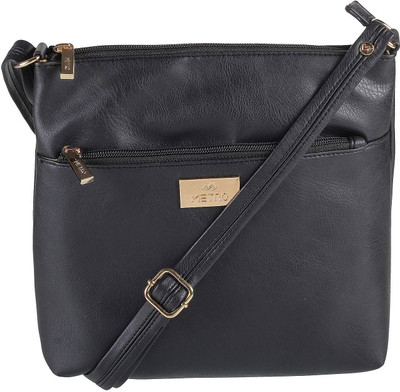 

Metro Messenger Bag Messenger Bag(Black, 5 inch)