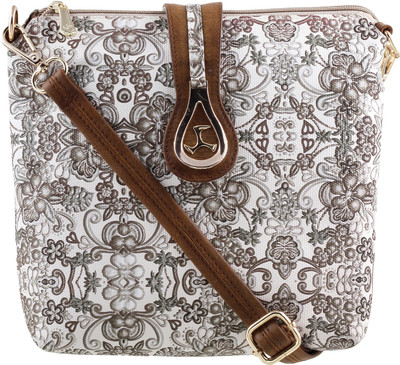 

Mochi Sling Bag(Brown)