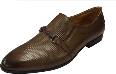 

STARLIGHT Slip On For Men(Brown
