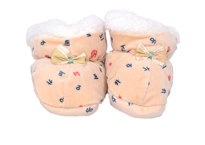

aroraonlinetraders •New Born Baby Bootie Shoes With Fur For Boys & Girls Booties(Toe to Heel Length - 10 cm Beige)